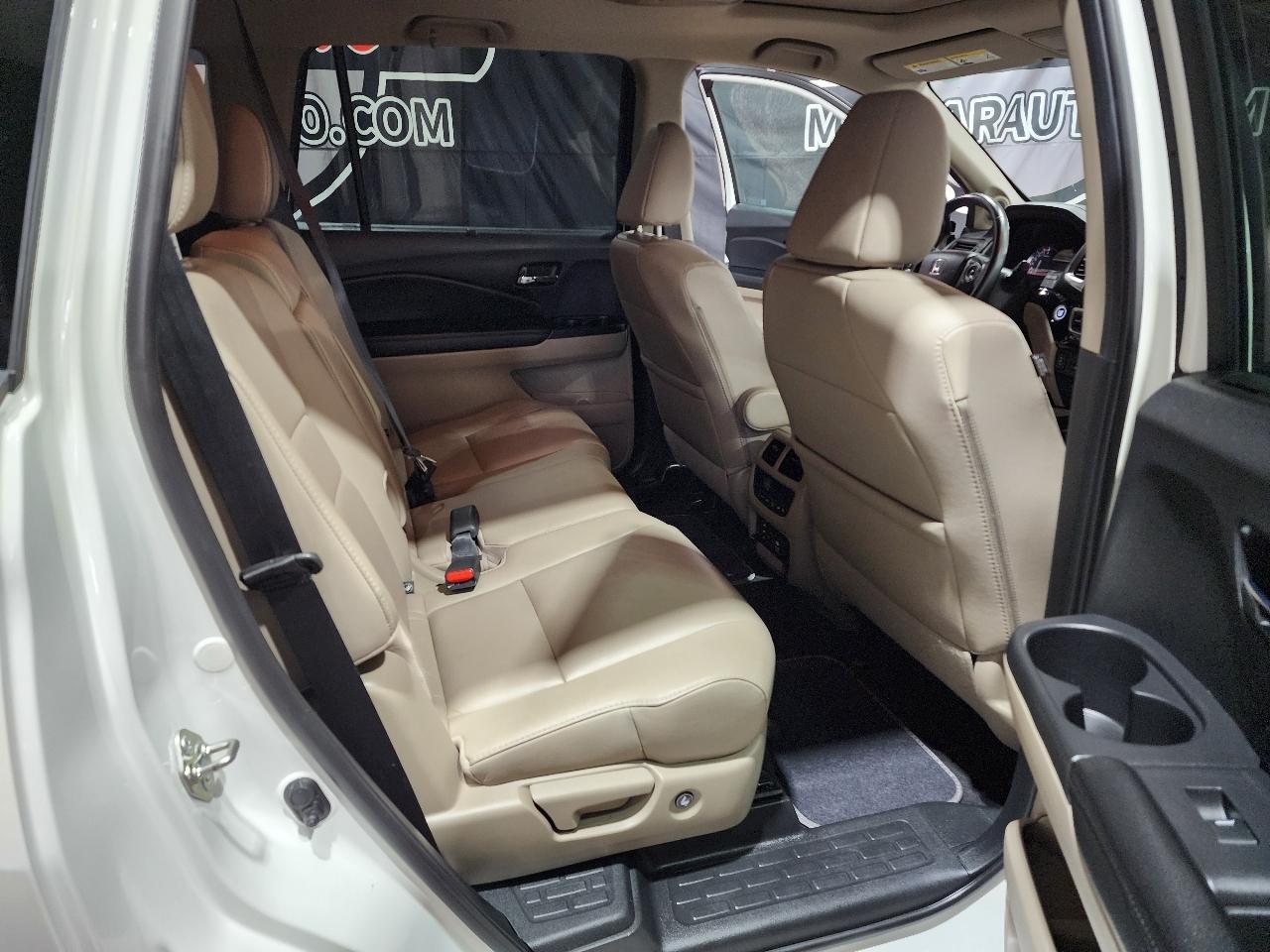 Honda Pilot Touring AWD 2017