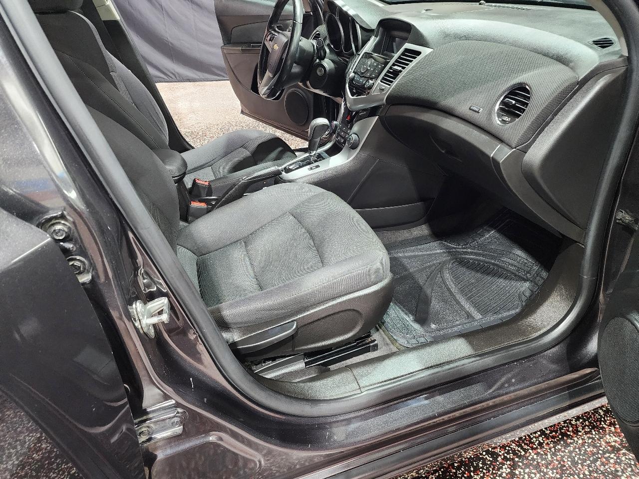 Chevrolet Cruze 4dr Sdn Auto 1LT 2014