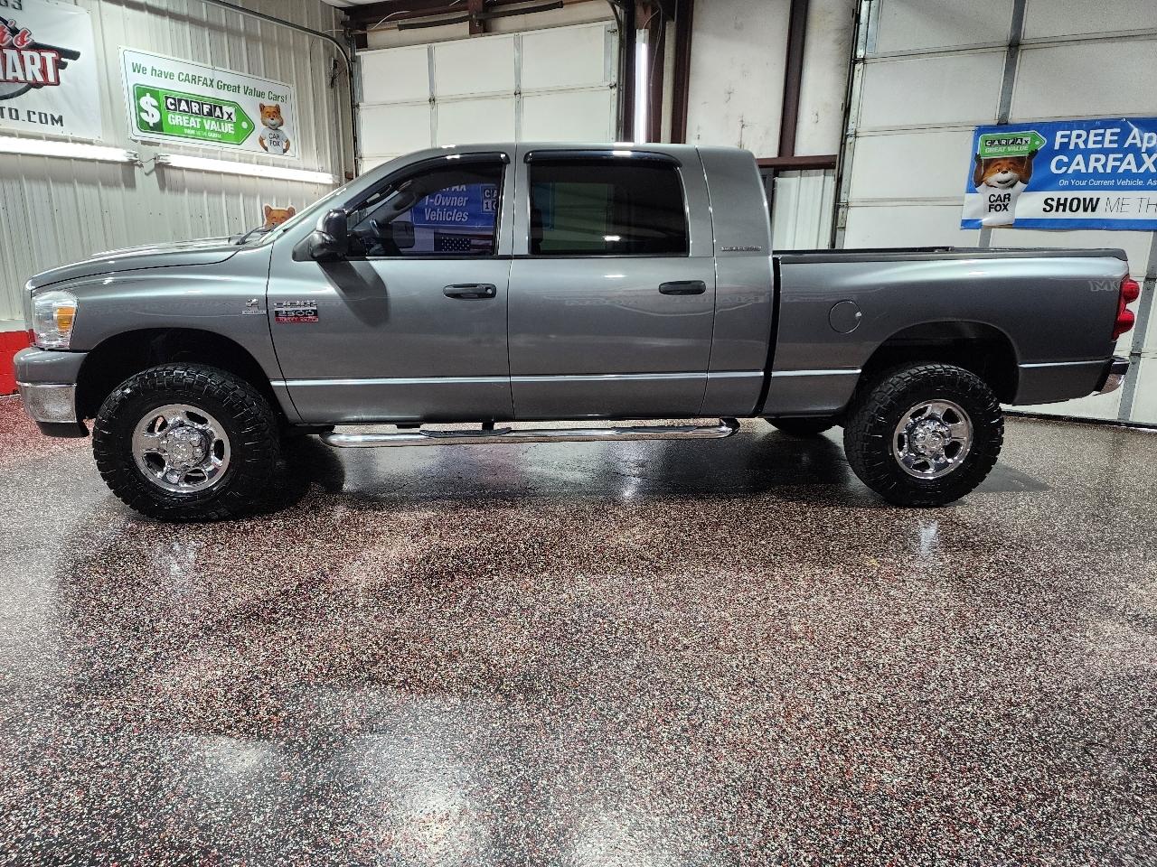 Dodge Ram 2500 4WD Mega Cab 160.5" SLT 2007