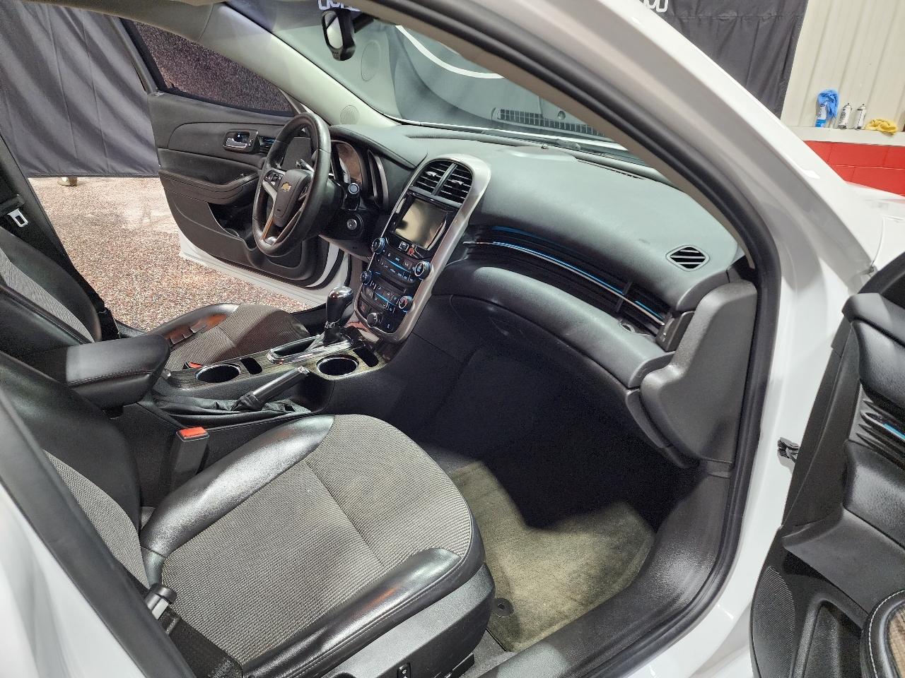 Chevrolet Malibu 4dr Sdn LT w/1LT 2015