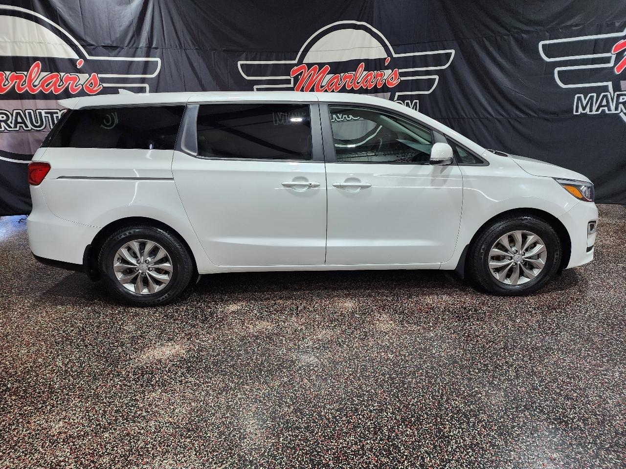 Kia Sedona LX FWD 2020