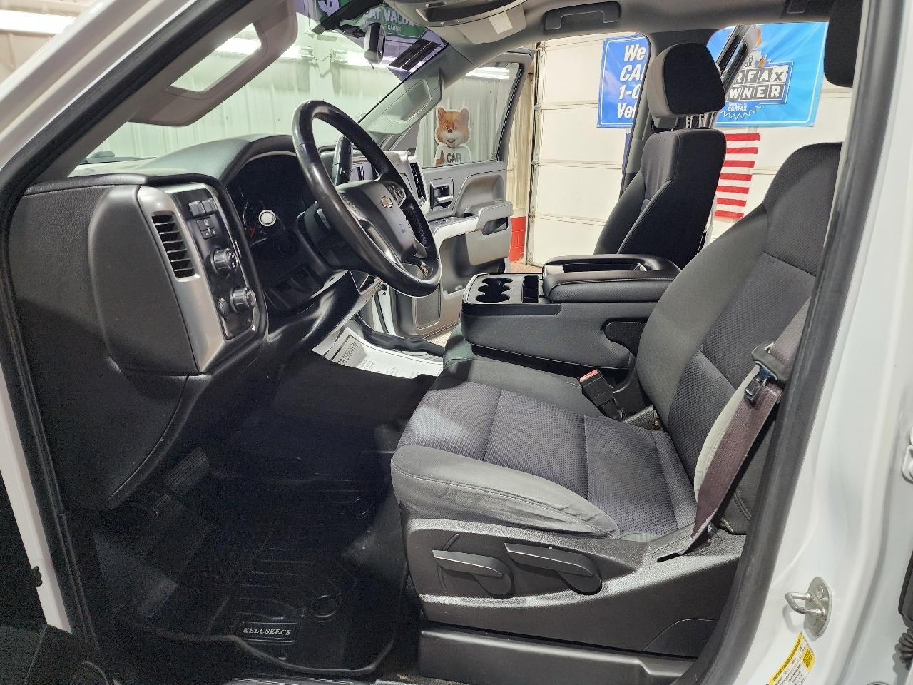 Chevrolet Silverado 2500HD Built After Aug 14 4WD Crew Cab 167.7" LT 2015