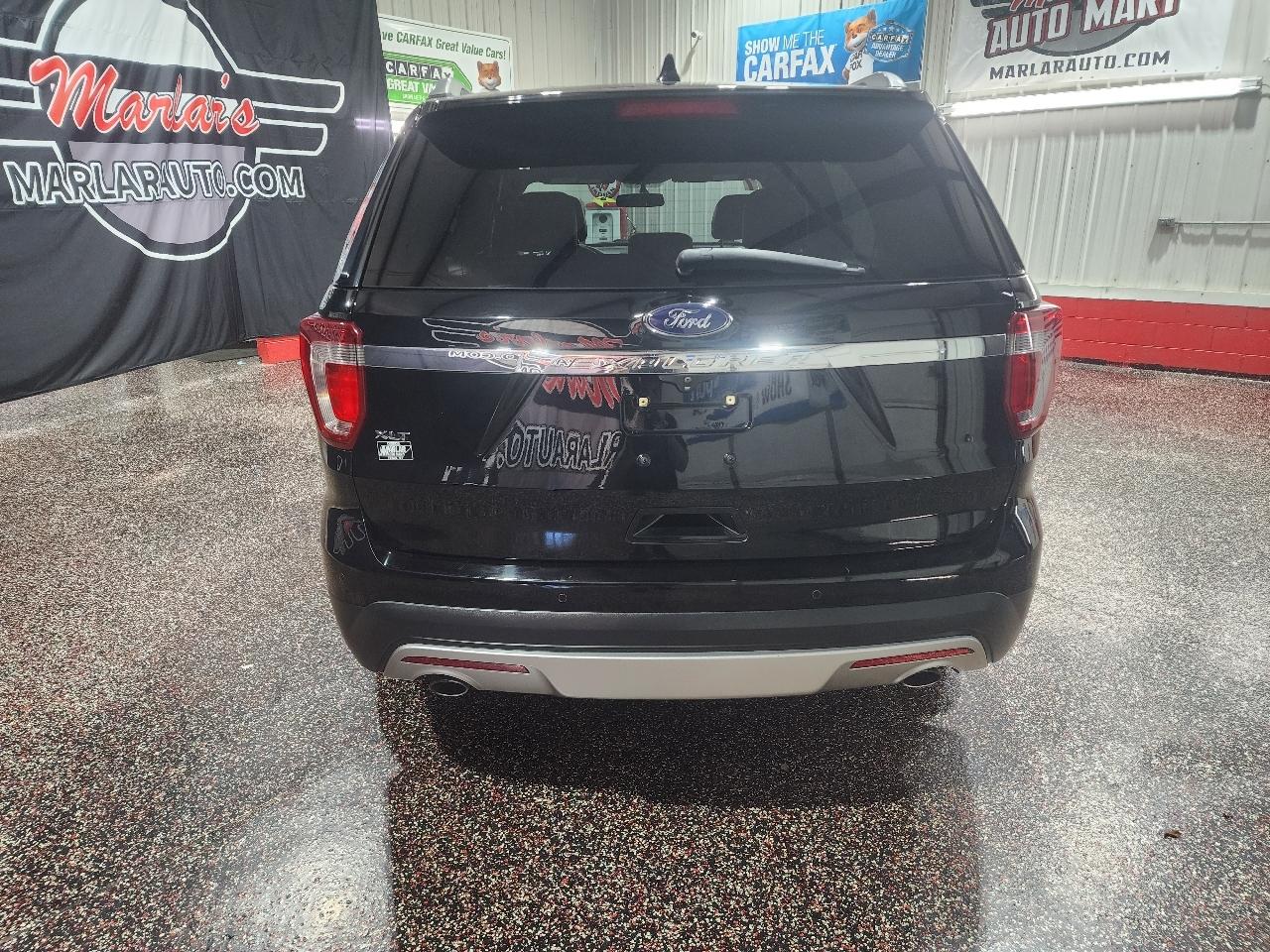 Ford Explorer XLT FWD 2017