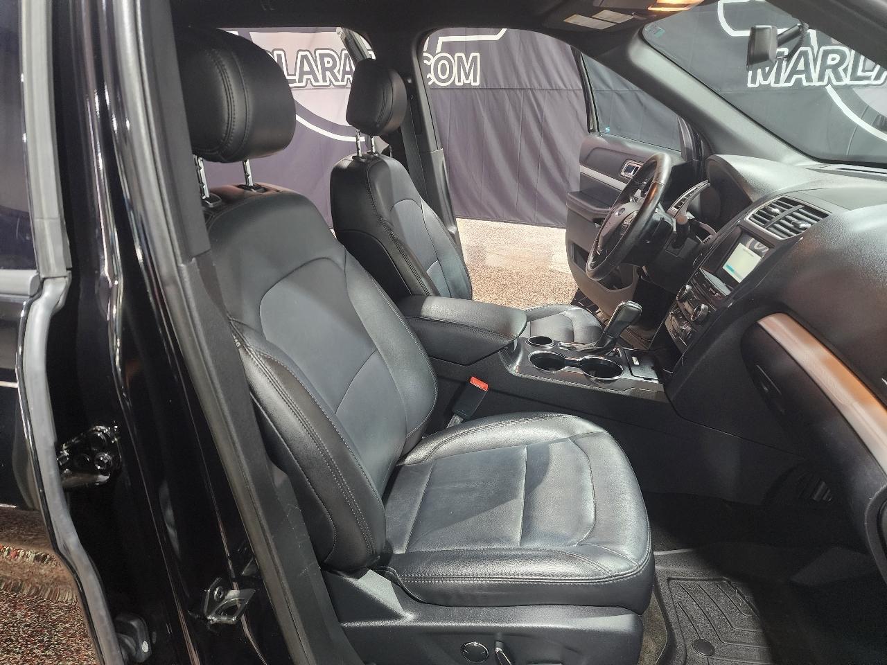 Ford Explorer XLT FWD 2017