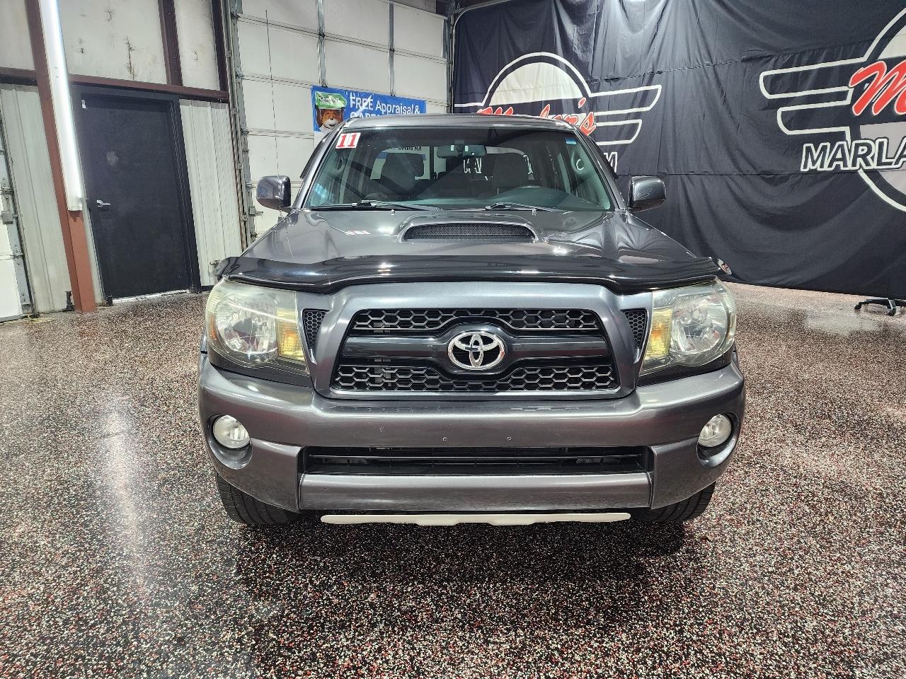 Toyota Tacoma 4WD Double V6 MT (Natl) 2011