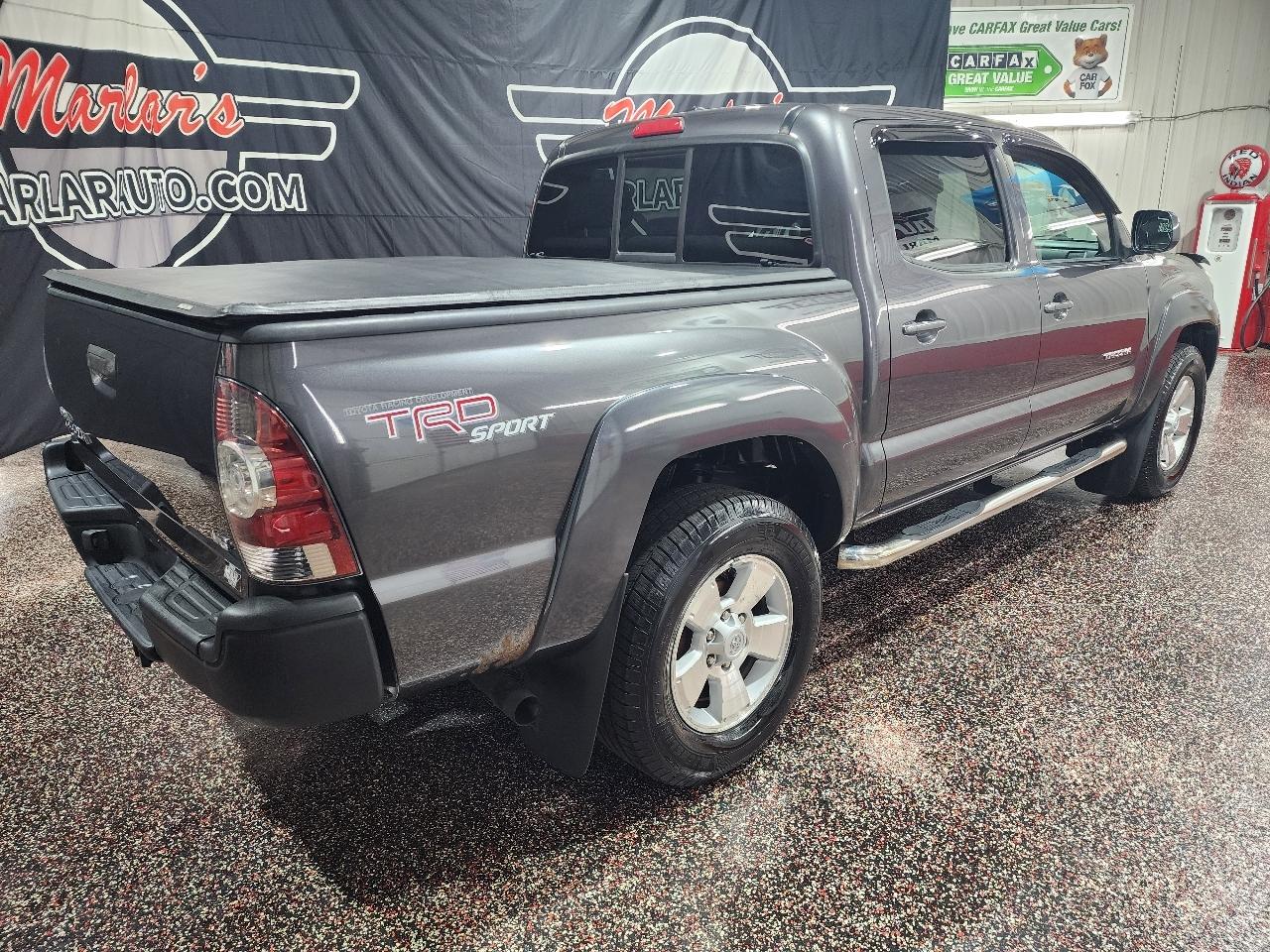 Toyota Tacoma 4WD Double V6 MT (Natl) 2011