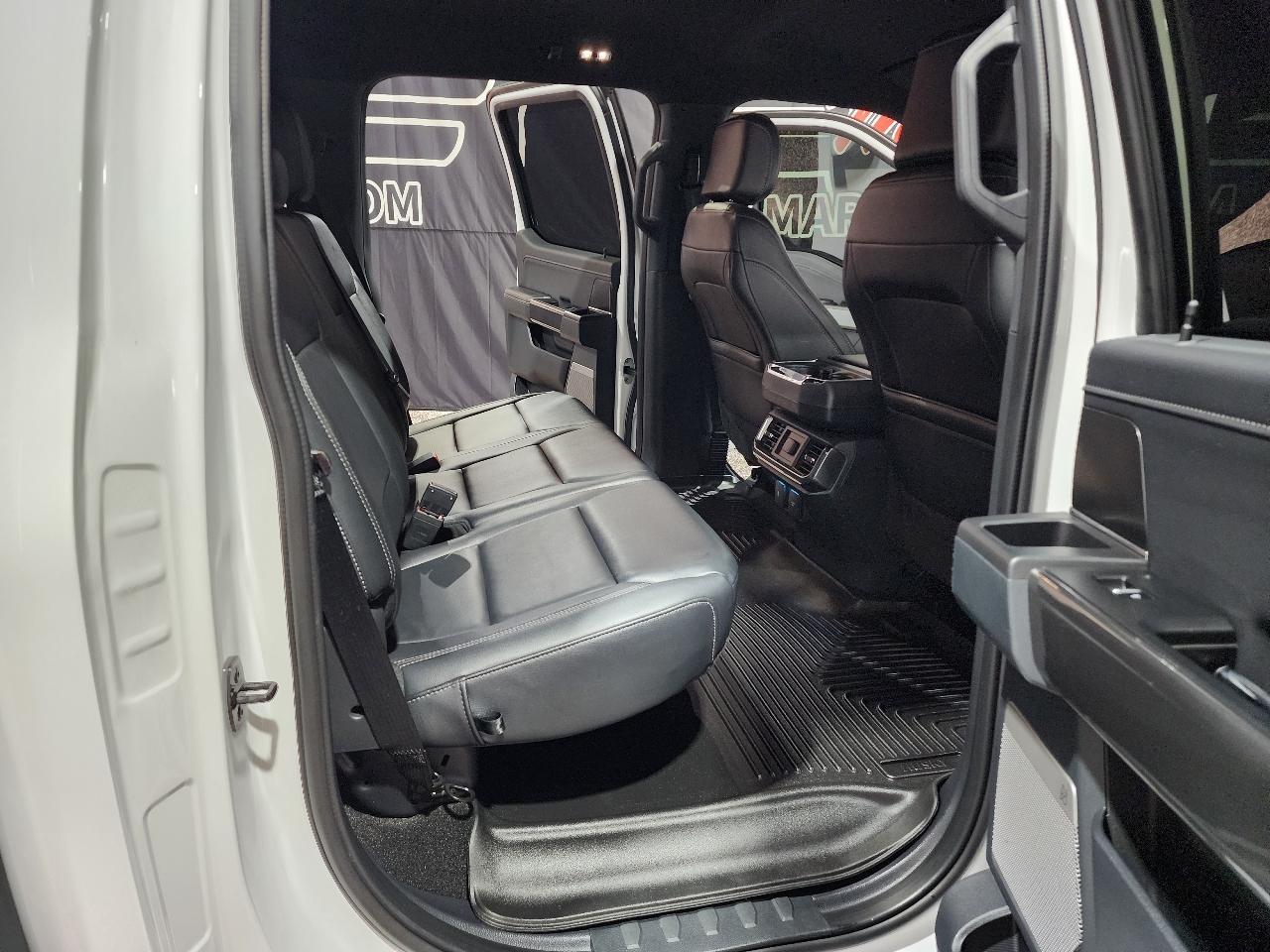 Ford F-150 King Ranch 4WD SuperCrew 5.5' Box 2023