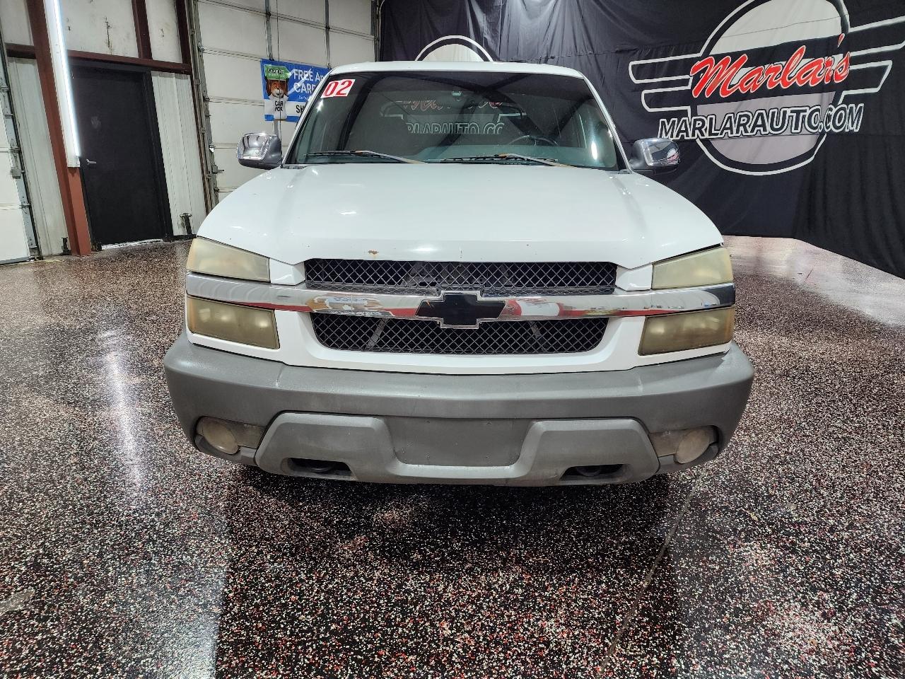 Chevrolet Avalanche 1500 5dr Crew Cab 130" WB 2002