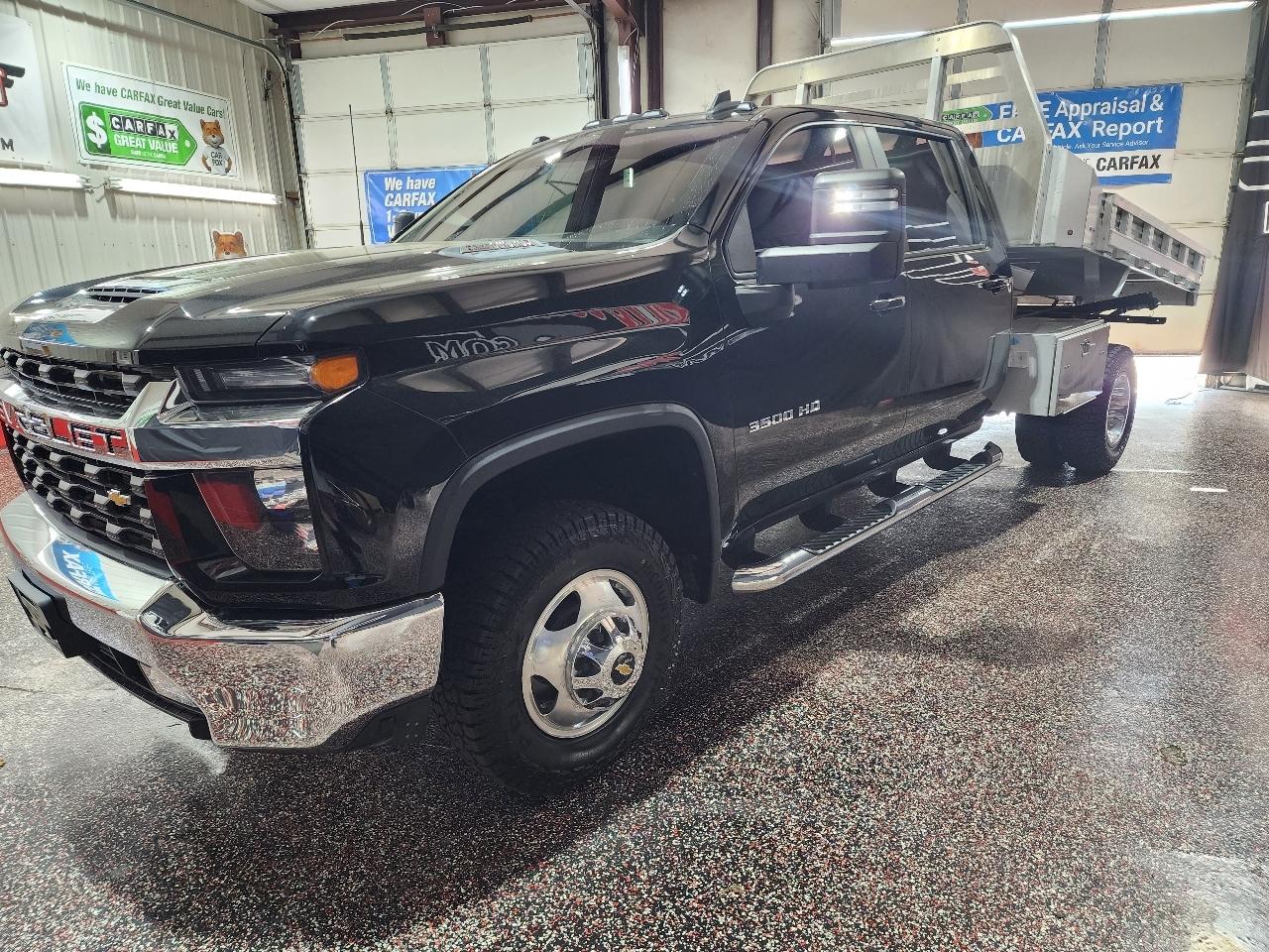 Chevrolet Silverado 3500HD CC 4WD Crew Cab 177" WB, 60" CA LT 2021