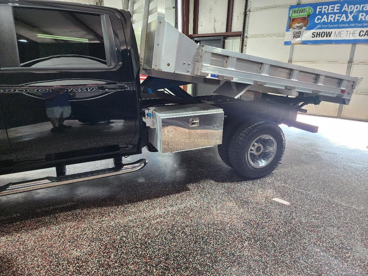 Chevrolet Silverado 3500HD CC 4WD Crew Cab 177" WB, 60" CA LT 2021