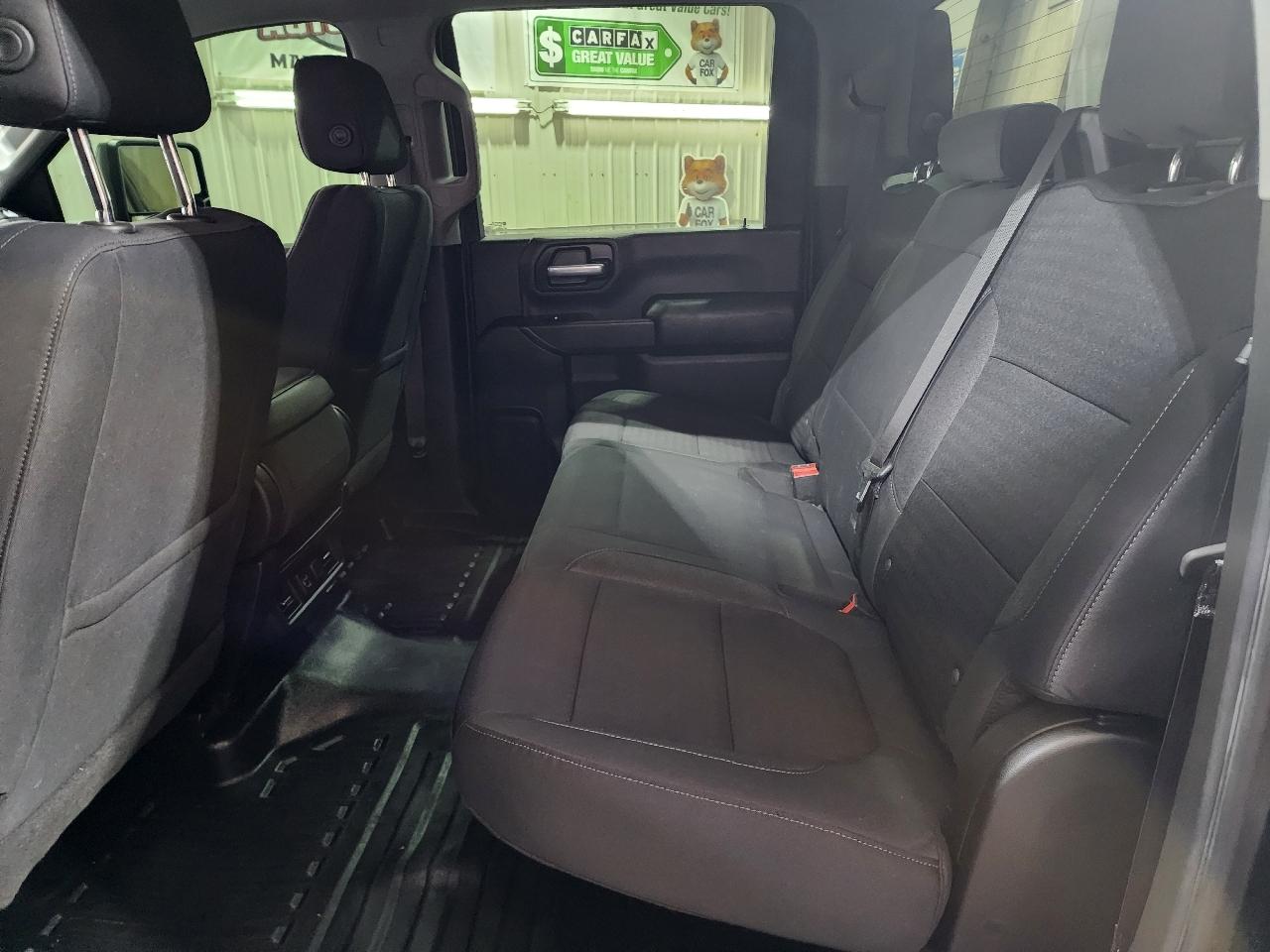 Chevrolet Silverado 3500HD CC 4WD Crew Cab 177" WB, 60" CA LT 2021