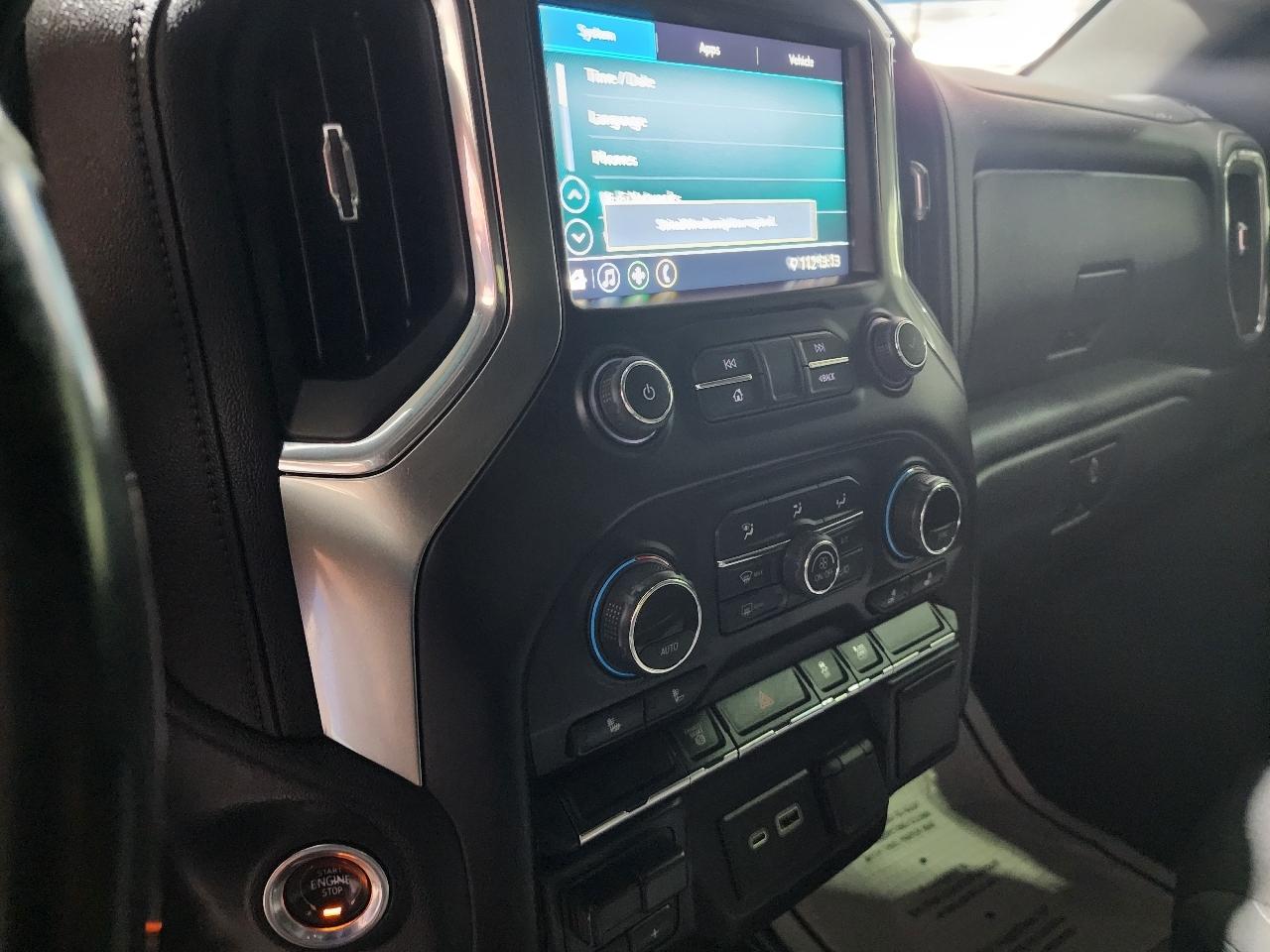 Chevrolet Silverado 3500HD CC 4WD Crew Cab 177" WB, 60" CA LT 2021