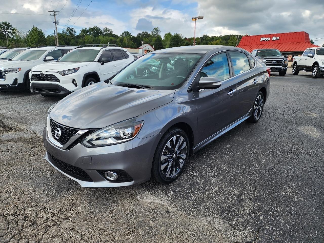 Nissan Sentra SR CVT 2017