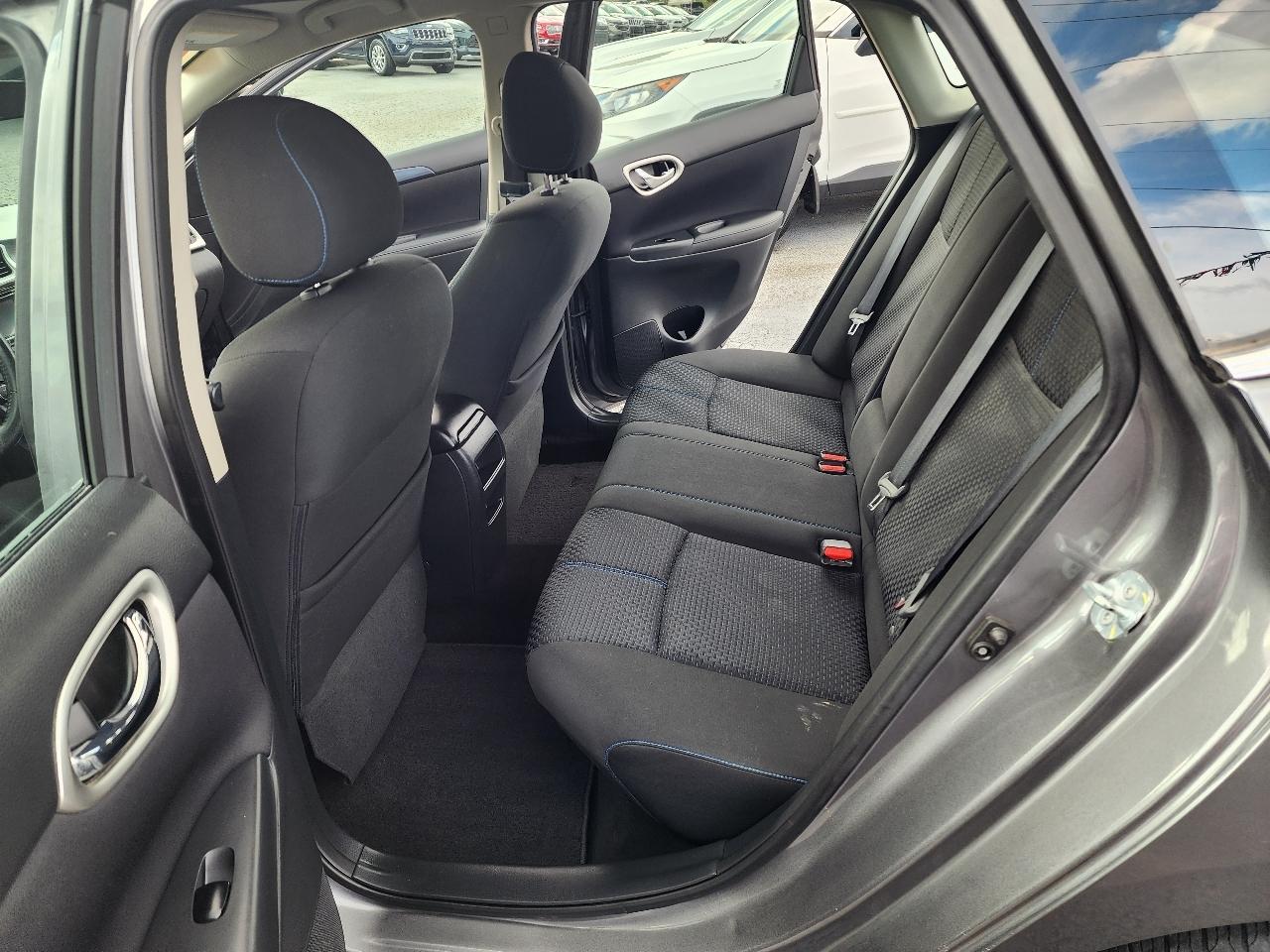 Nissan Sentra SR CVT 2017