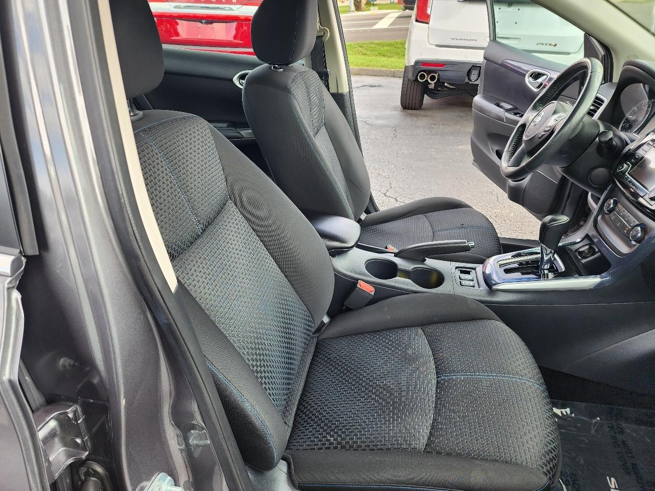 Nissan Sentra SR CVT 2017