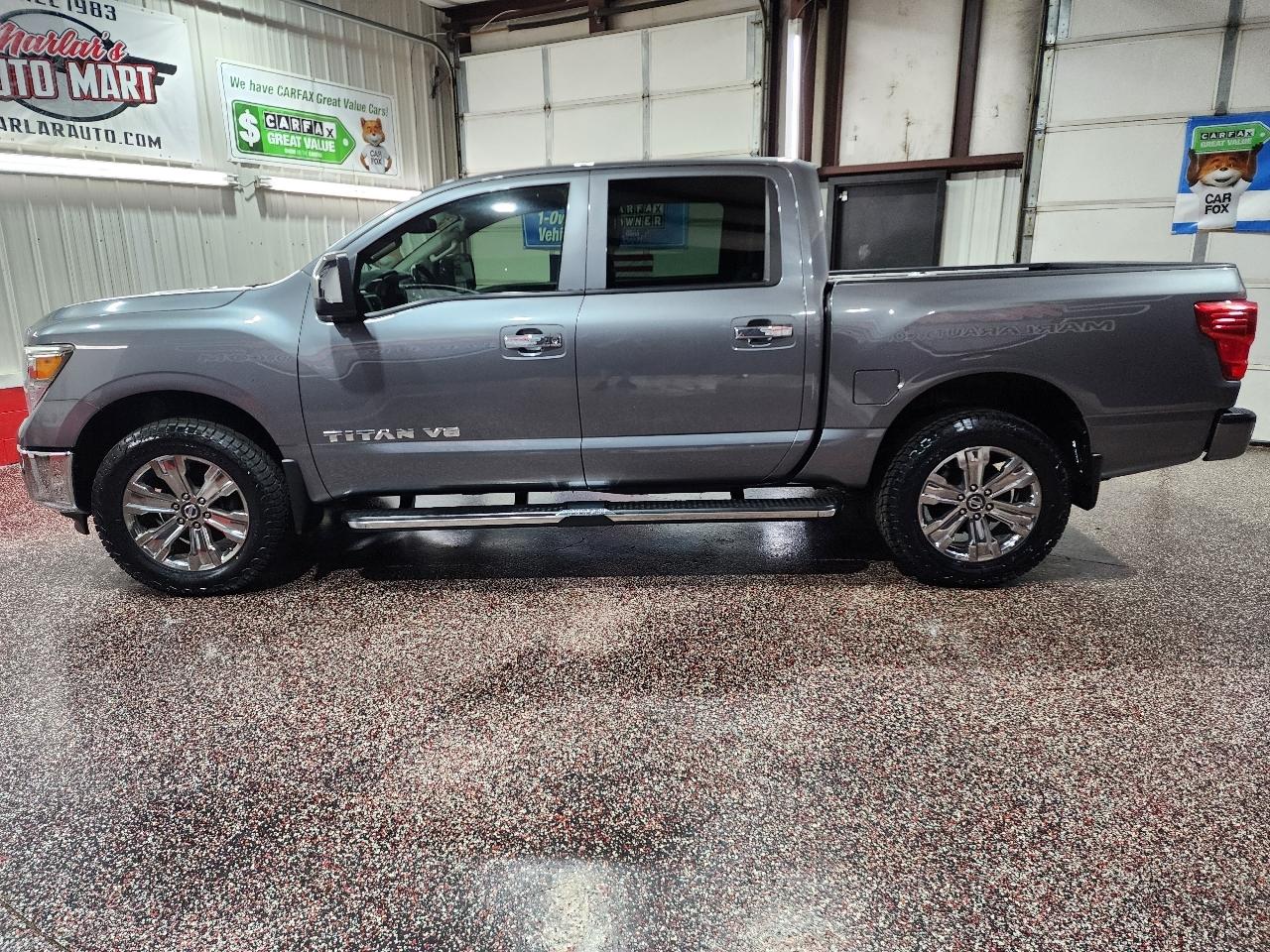 Nissan Titan 4x4 Crew Cab SL 2018