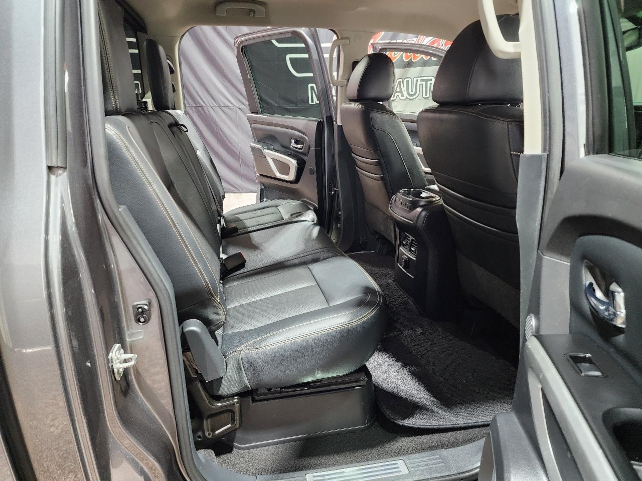 Nissan Titan 4x4 Crew Cab SL 2018