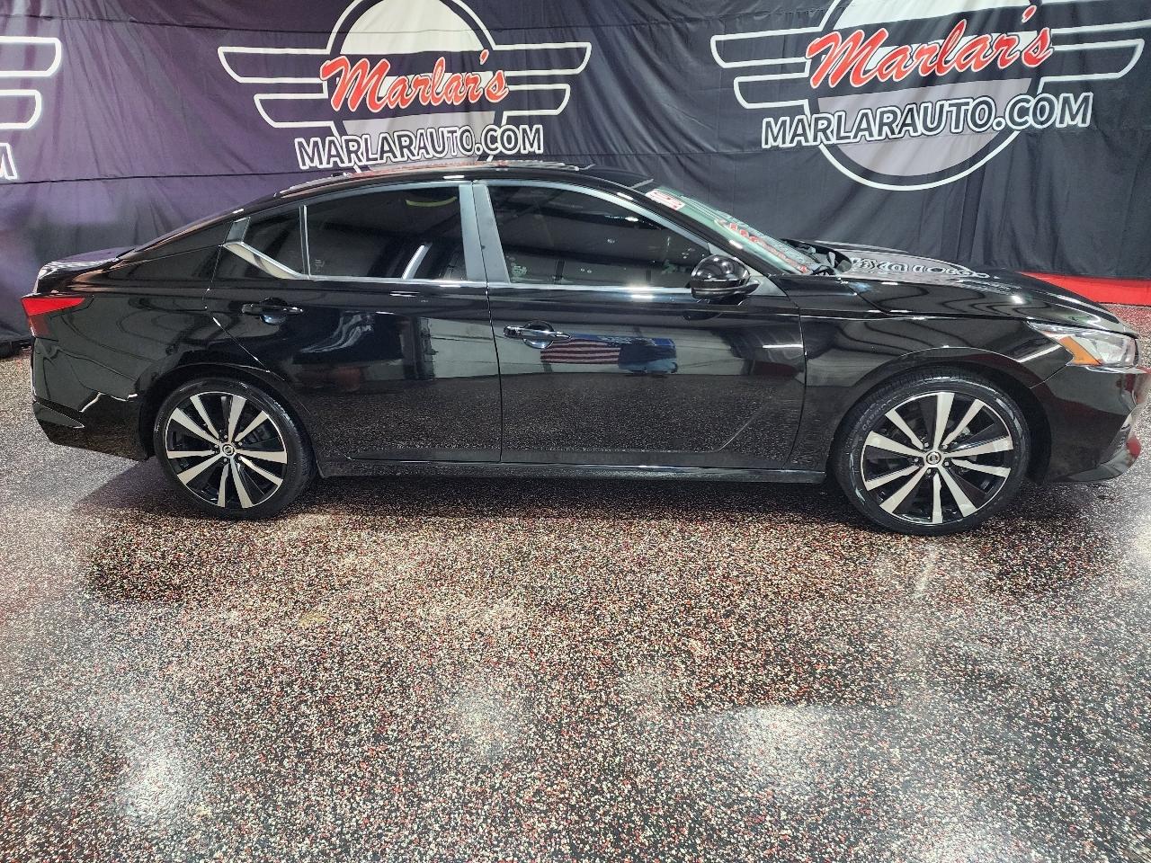 Nissan Altima 2.5 SR Sedan 2019