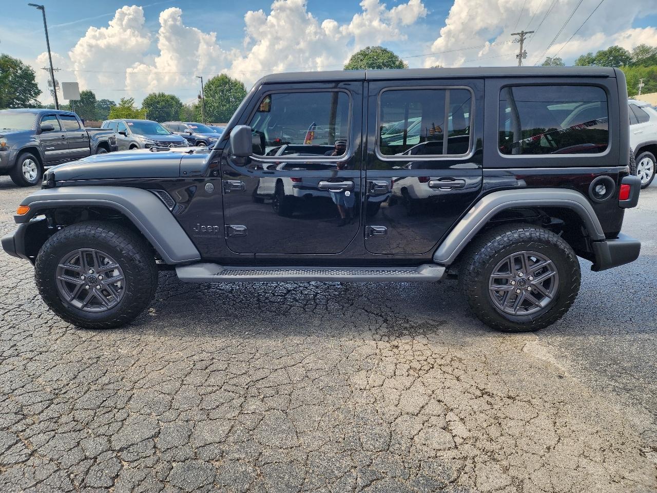 Jeep Wrangler Sport 4 Door 4x4 2025