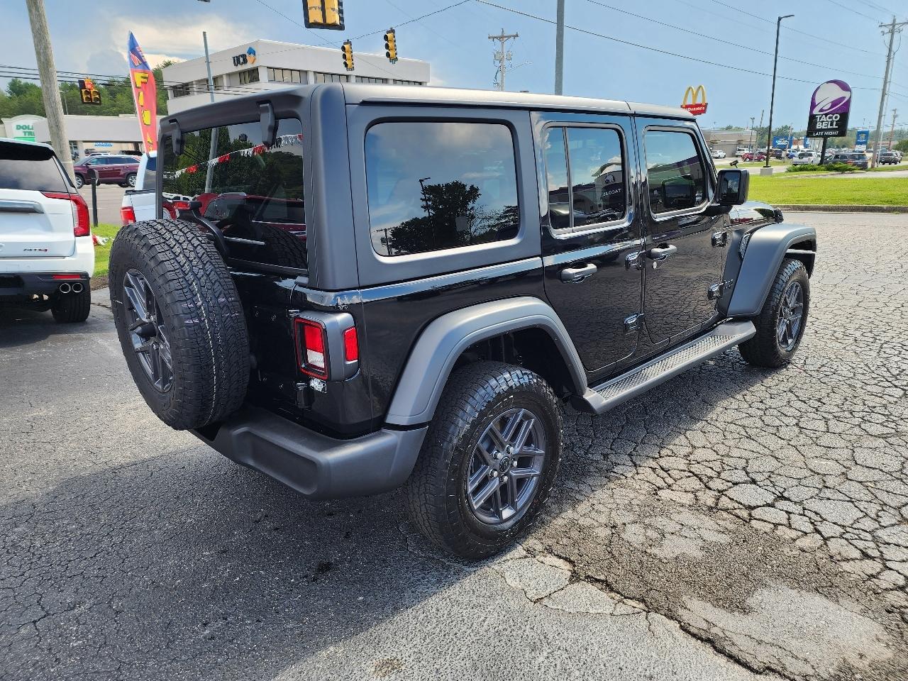 Jeep Wrangler Sport 4 Door 4x4 2025