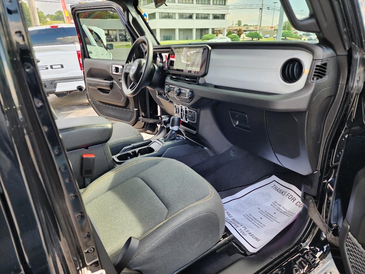 Jeep Wrangler Sport 4 Door 4x4 2025