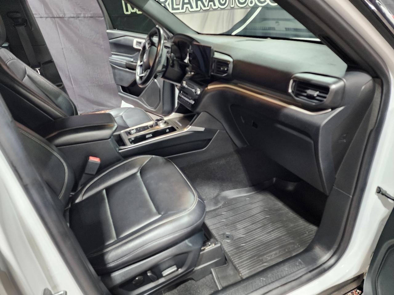 Ford Explorer XLT 4WD 2020