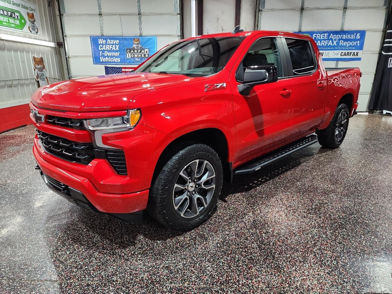 Chevrolet Silverado 1500 4WD Crew Cab 147" RST 2022