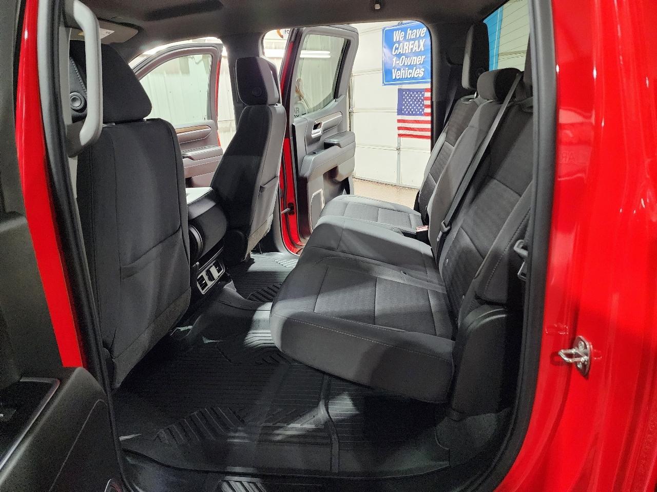 Chevrolet Silverado 1500 4WD Crew Cab 147" RST 2022