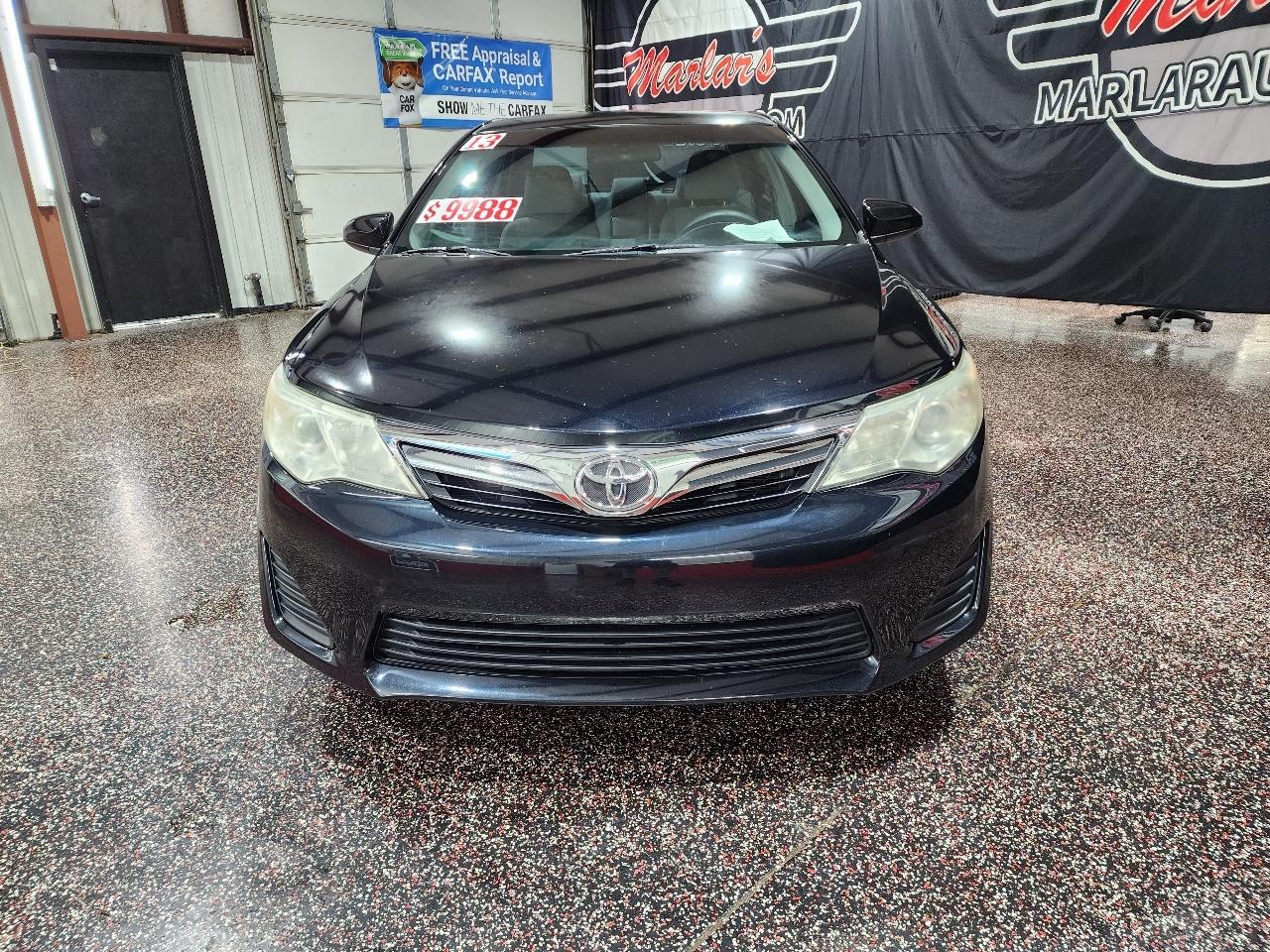 Toyota Camry 4dr Sdn I4 Auto XLE (Natl) 2013