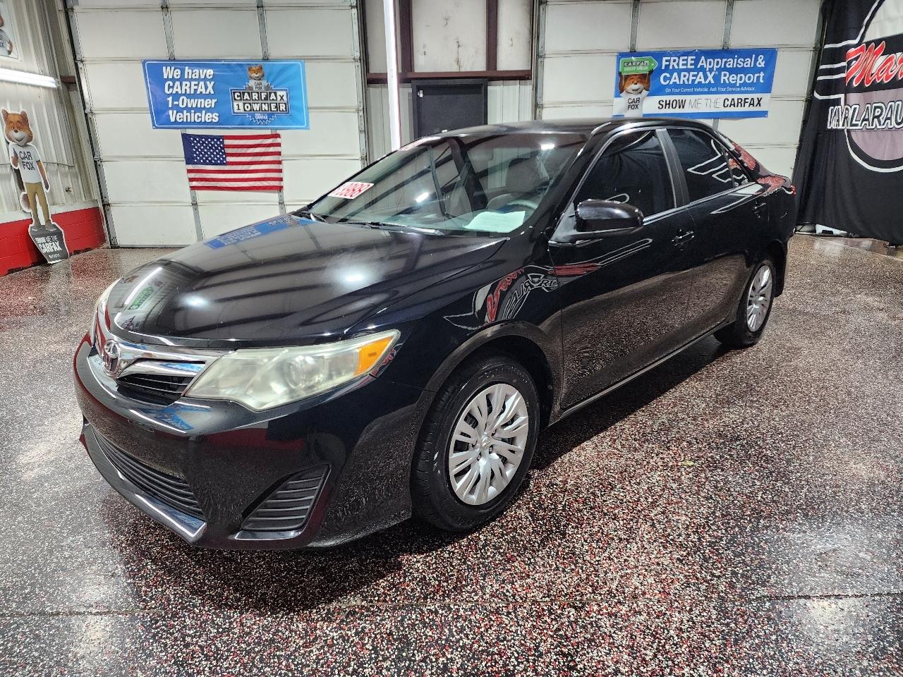 Toyota Camry 4dr Sdn I4 Auto XLE (Natl) 2013