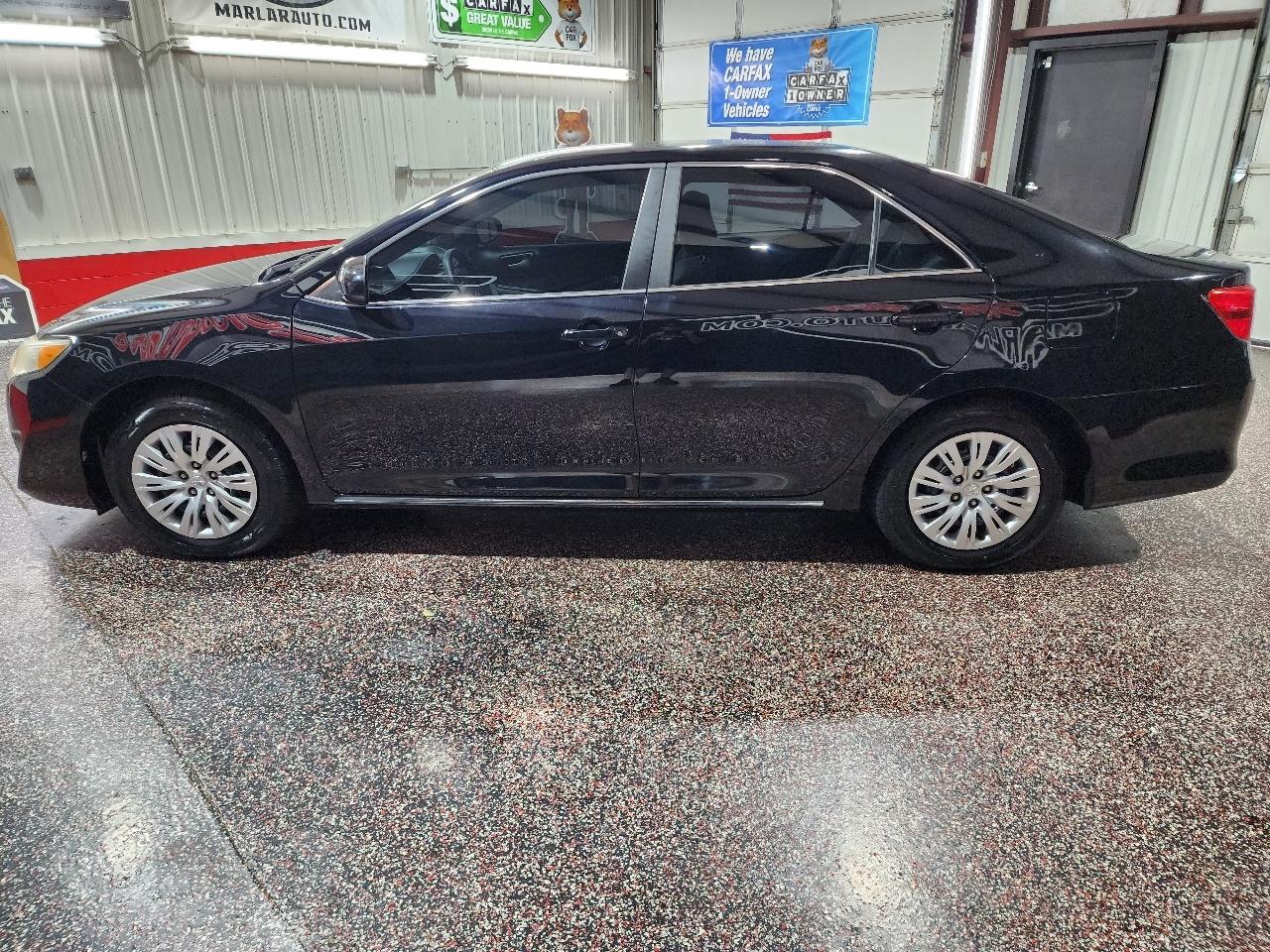 Toyota Camry 4dr Sdn I4 Auto XLE (Natl) 2013