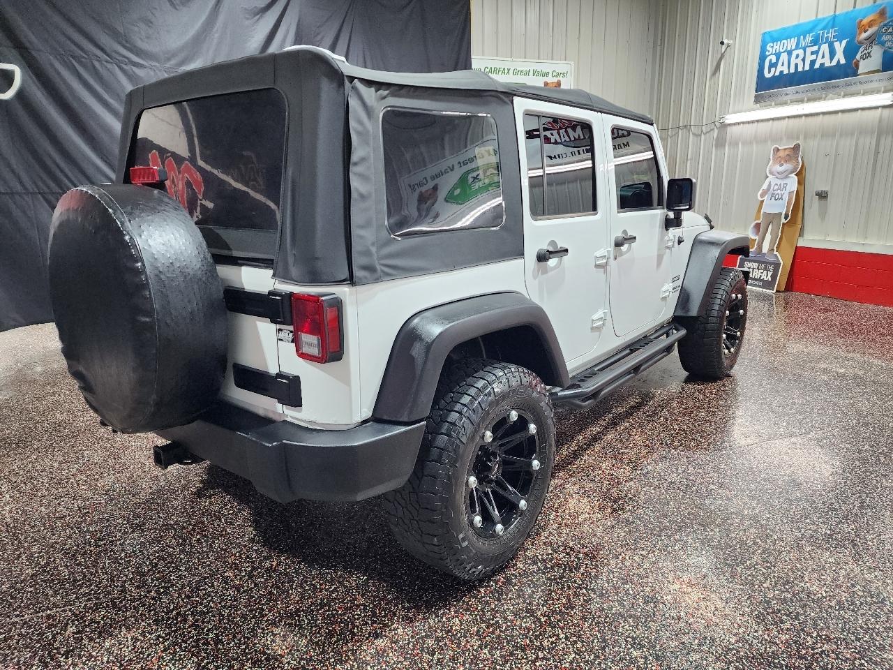 Jeep Wrangler Unlimited 4WD 4dr Sport 2014