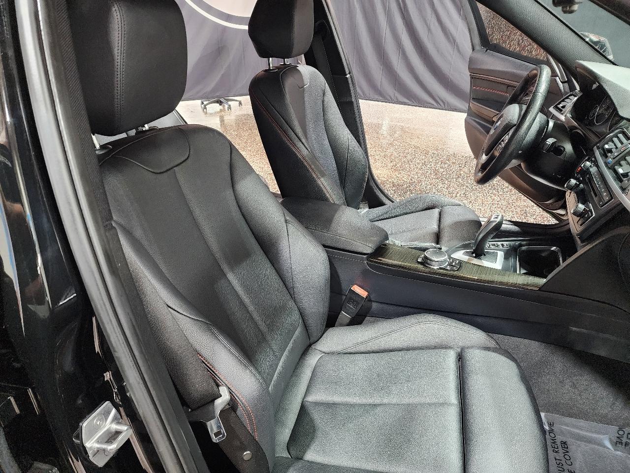 BMW 3 Series 4dr Sdn 328i xDrive AWD SULEV 2015