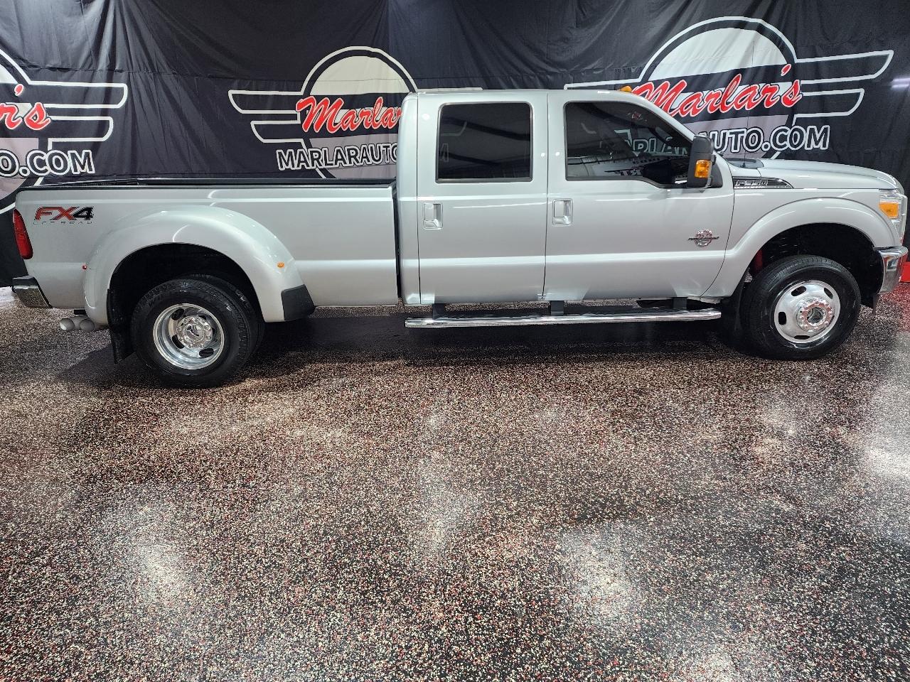 Ford Super Duty F-350 DRW 4WD Crew Cab 172" Platinum 2015