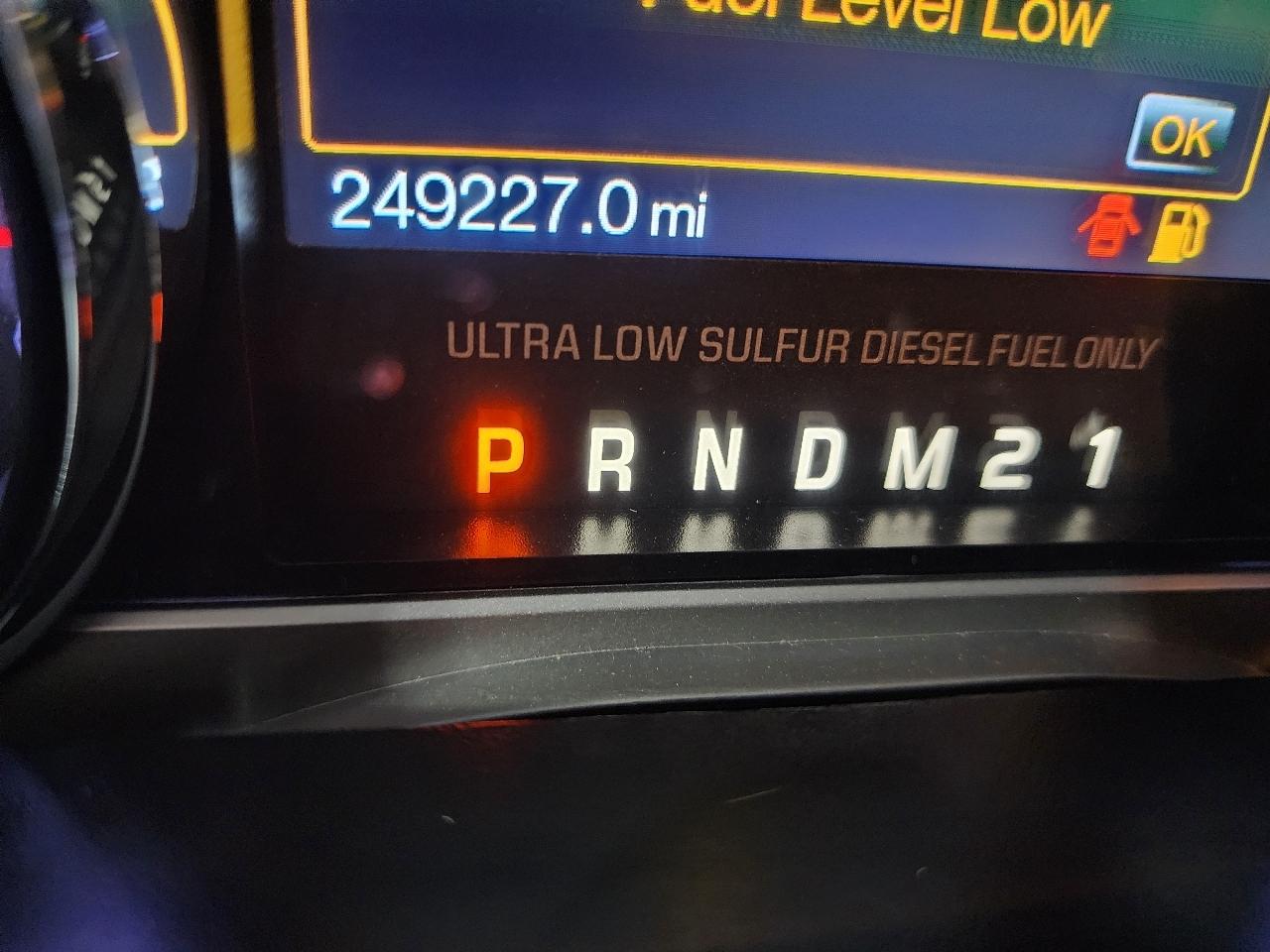 Ford Super Duty F-350 DRW 4WD Crew Cab 172" Platinum 2015