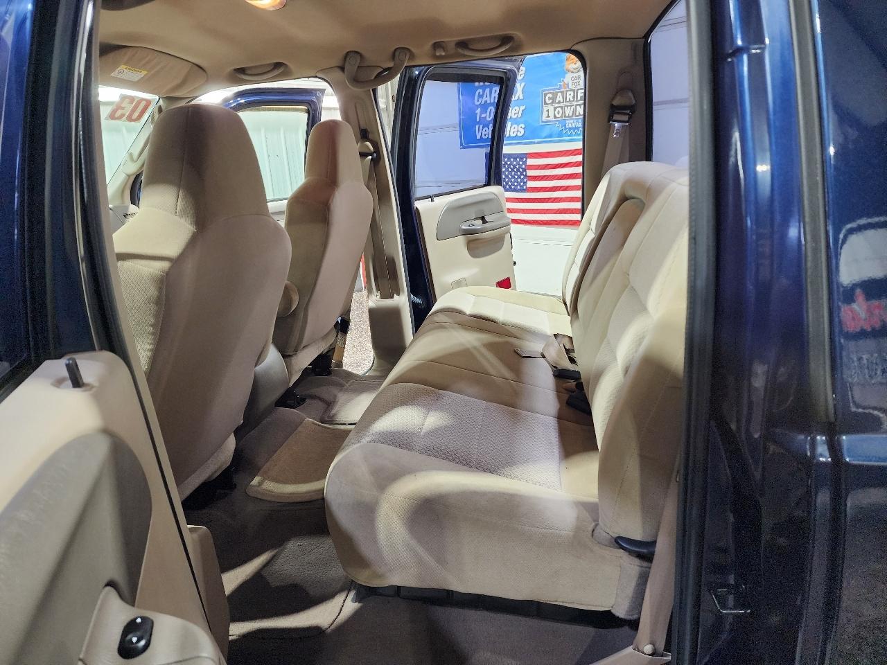 Ford Super Duty F-350 DRW Crew Cab 172" King Ranch 4WD 2003