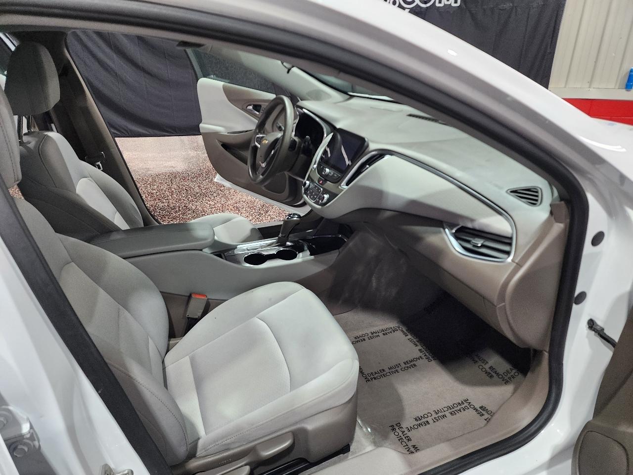Chevrolet Malibu 4dr Sdn LT w/1LT 2019