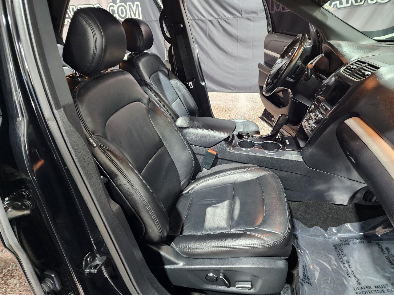 Ford Explorer XLT 4WD 2017