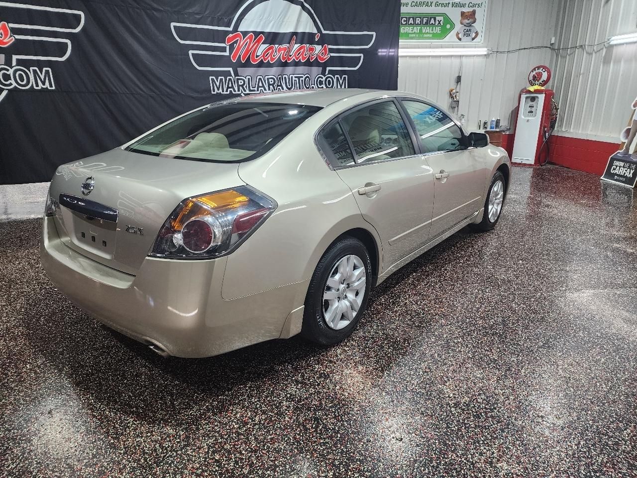 Nissan Altima 4dr Sdn I4 CVT 2.5 S 2010