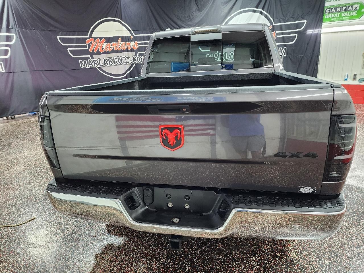 RAM 1500 SLT 4x4 Crew Cab 5'7" Box 2018