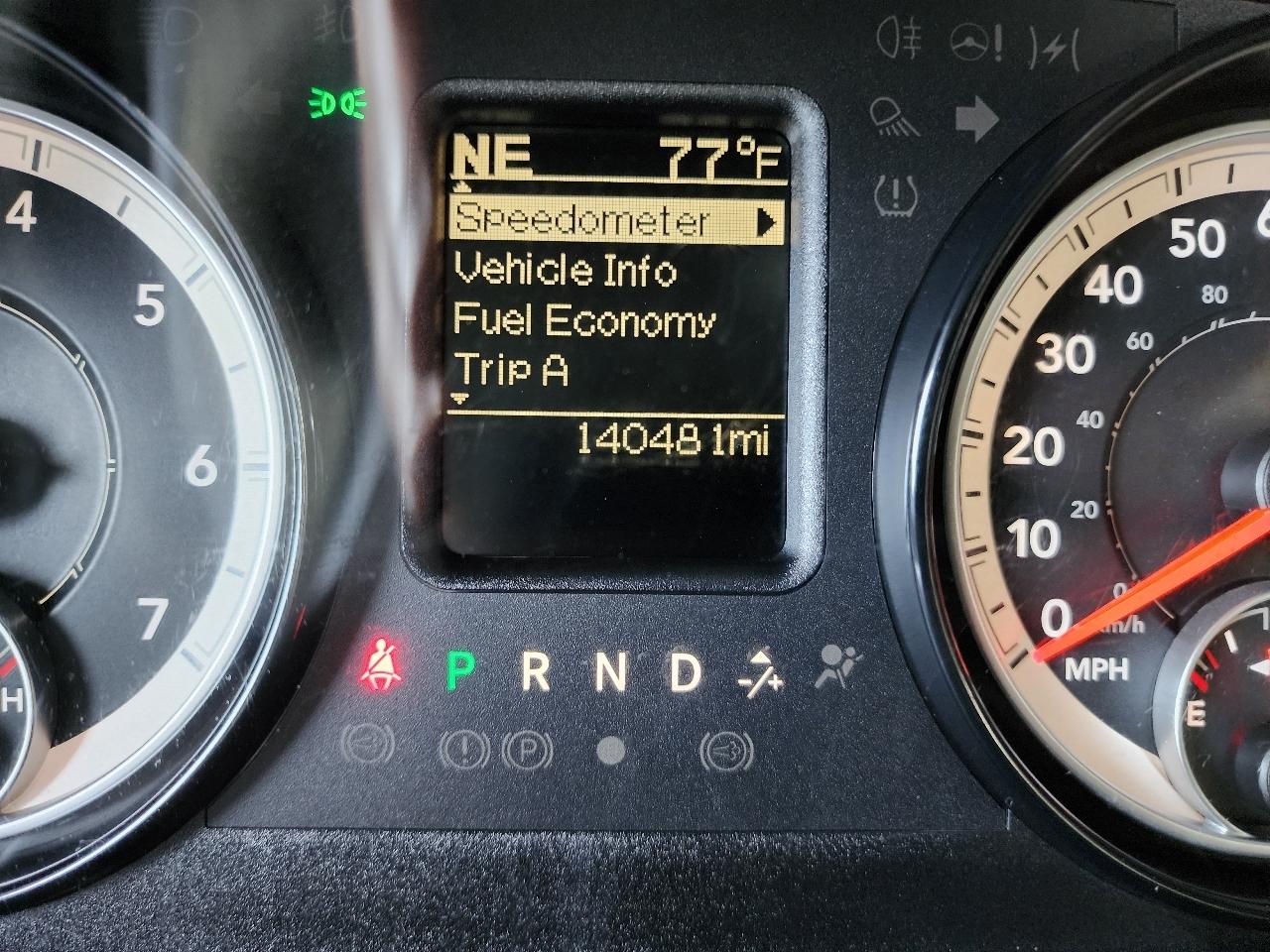 RAM 1500 SLT 4x4 Crew Cab 5'7" Box 2018
