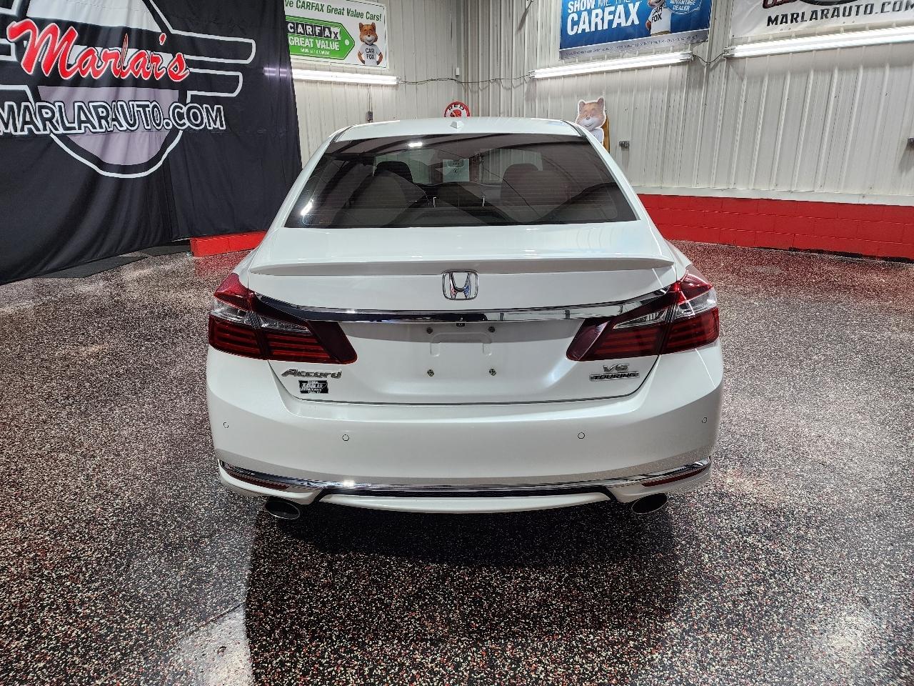 Honda Accord Sedan Touring Auto 2017