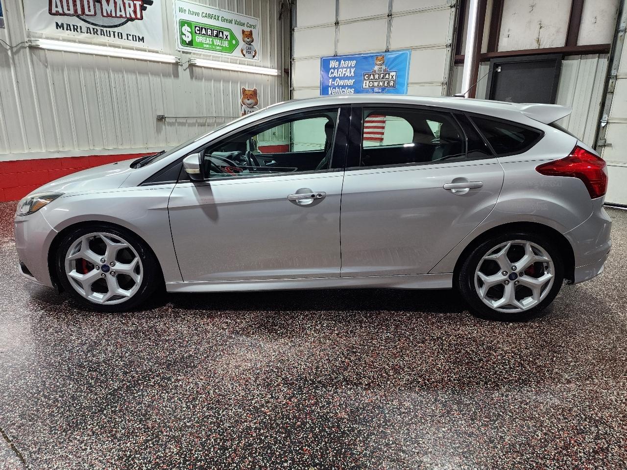 Ford Focus 5dr HB ST 2014