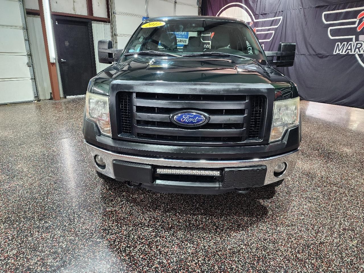 Ford F-150 4WD SuperCab 163" XL w/HD Payload Pkg 2012