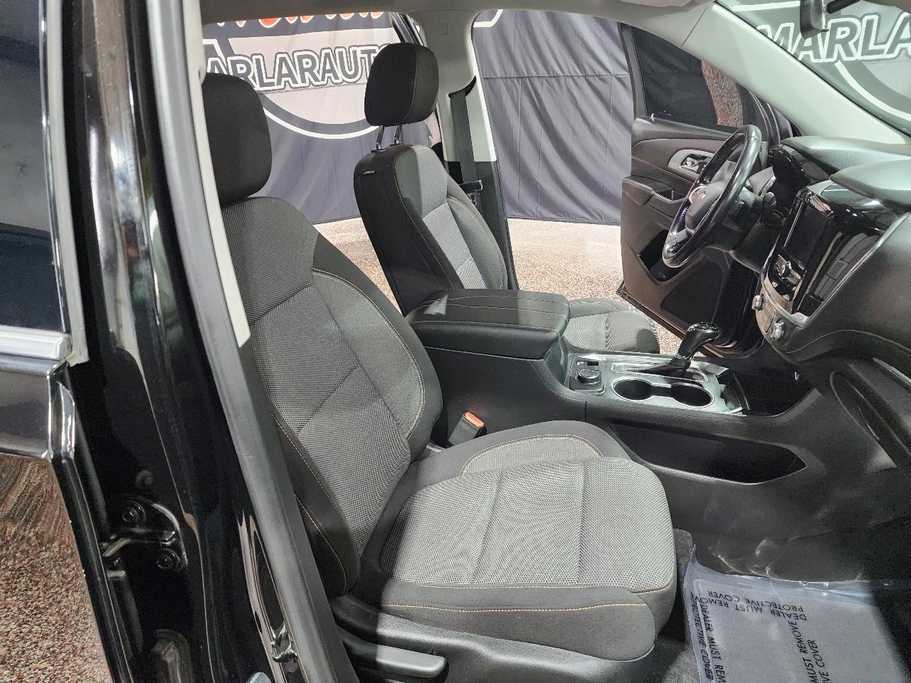 Chevrolet Traverse FWD 4dr LT Cloth w/1LT 2020