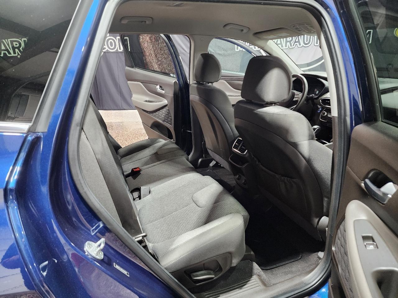 Hyundai Santa Fe SEL 2.4L Auto AWD 2020