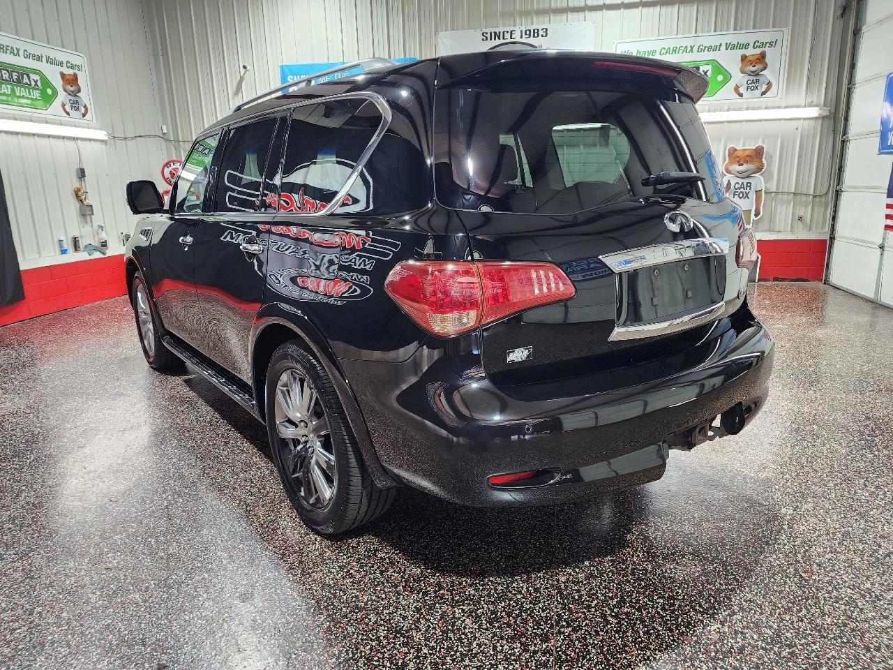 Infiniti QX56 4WD 4dr 7-passenger 2011