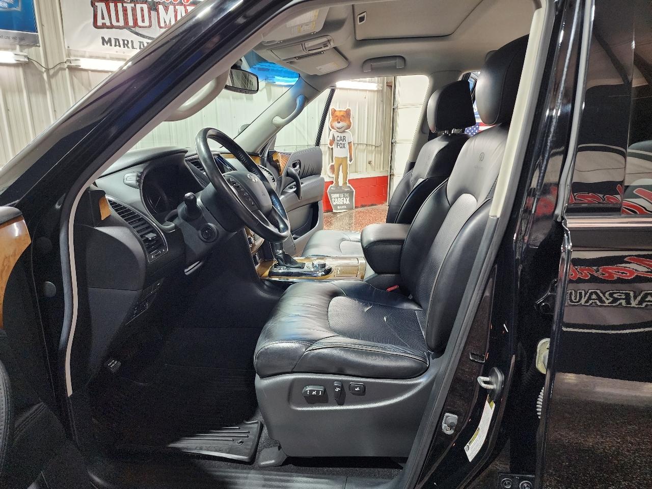 Infiniti QX56 4WD 4dr 7-passenger 2011