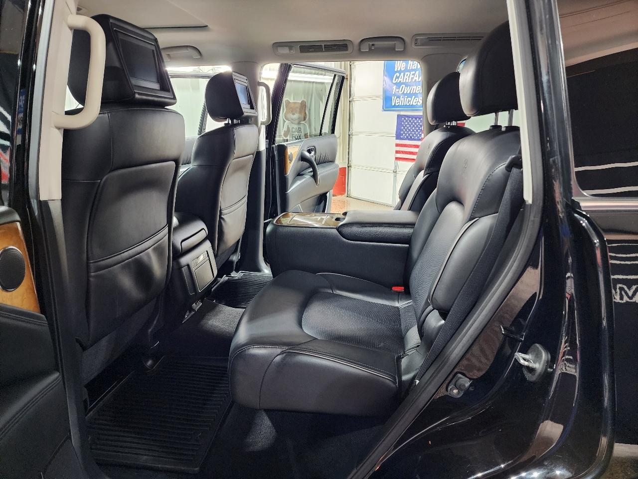 Infiniti QX56 4WD 4dr 7-passenger 2011