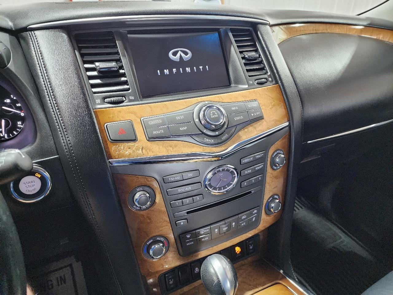 Infiniti QX56 4WD 4dr 7-passenger 2011